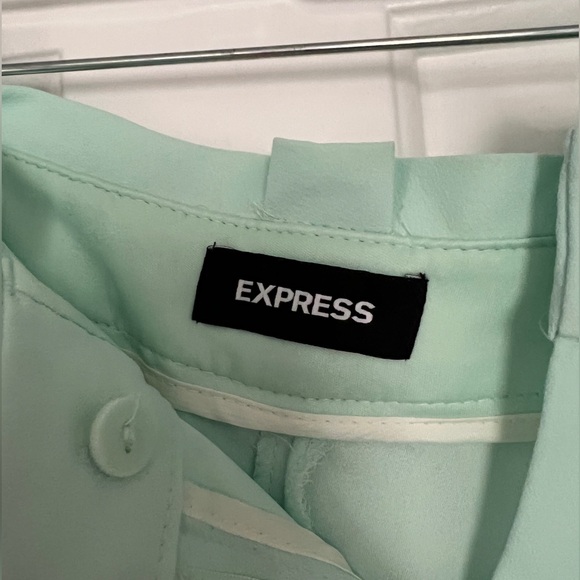 Mint green women’s ankle trousers from Express. Size 4 short - Picture 3 of 5